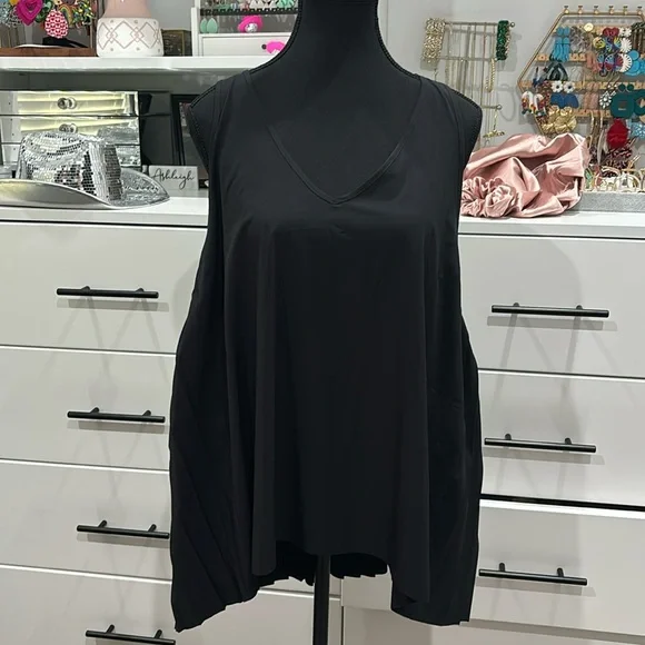 Athleta Tank Top - Picture 1 of 3